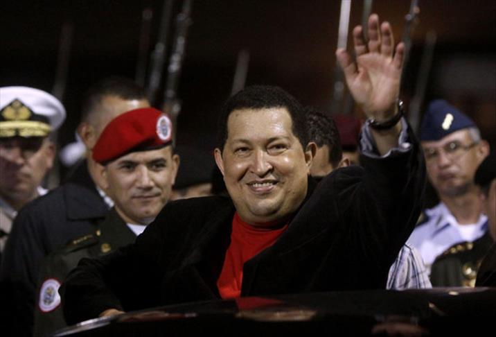 Chavez tedavi için Küba'da