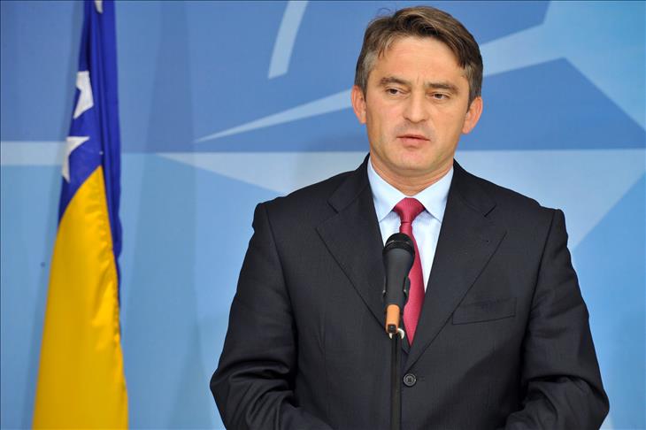 Željko Komšić za AA: Lagumdžija je kupio savezništvo sa Dodikom