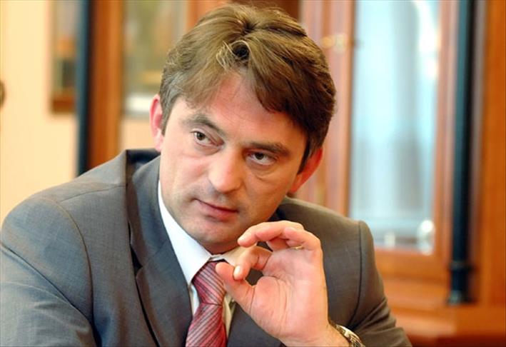 Komšić: Loši odnosi Beograda i Zagreba lome se preko leđa BiH