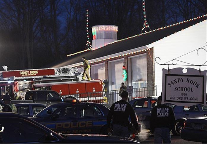 28 killed in a shooting in an elementary school in Connecticut