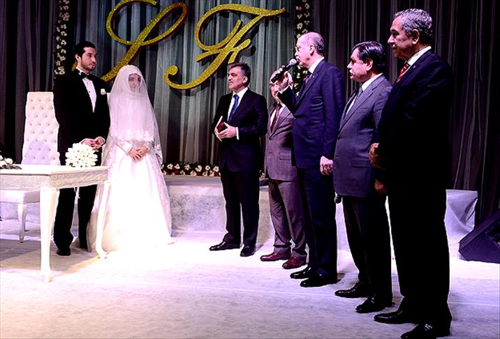 Devletin zirvesi nikahta buluştu