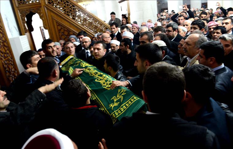 Şerafettin Elçi toprağa verildi