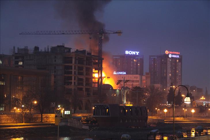 Skoplje: Veliki požar u centralnoj zgradi Pošta Makedonije