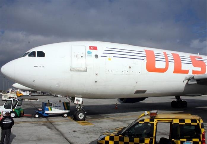 Altın yüklü uçak Dubai'ye gitti