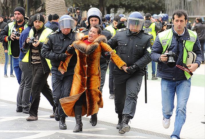 Protestolar gözleri Azerbaycan'a çevirdi