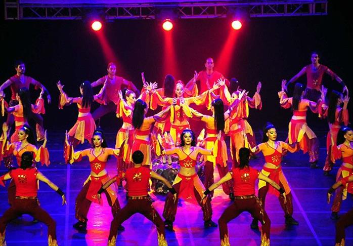 Renowned "Fire of Anatolia" dances in China