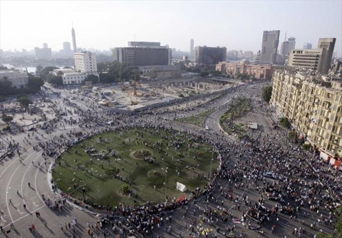 فشل فتح ميدان التحرير بالقاهرة أمام حركة السيارات