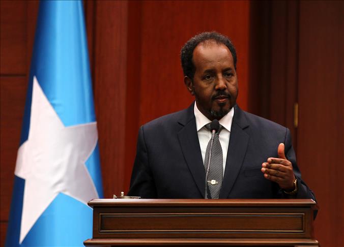 Predsjednik Somalije oprostio mladim piratima