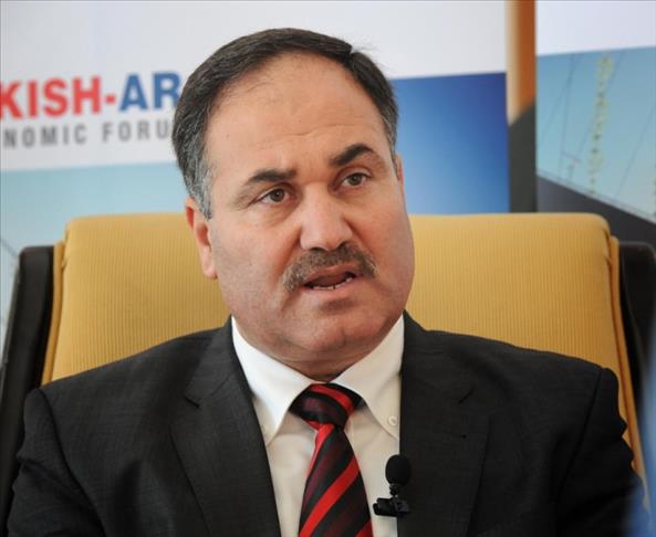 Iraq Finance Minister quits, joins protestors