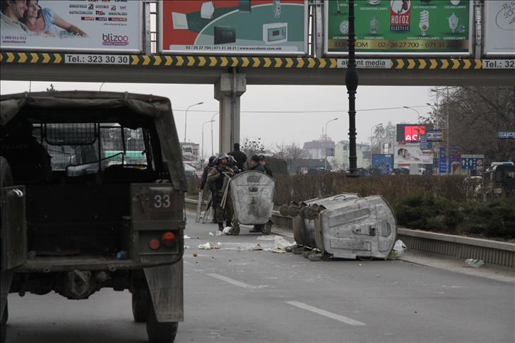 Više povrijeđenih u sukobima policije i demonstranata u Skoplju