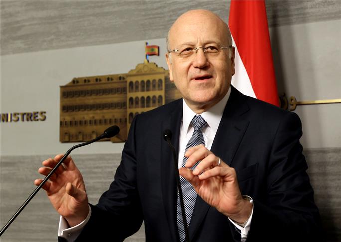 ميقاتي يعلن استقالة الحكومة اللبنانية (محدث) (فيديو)
