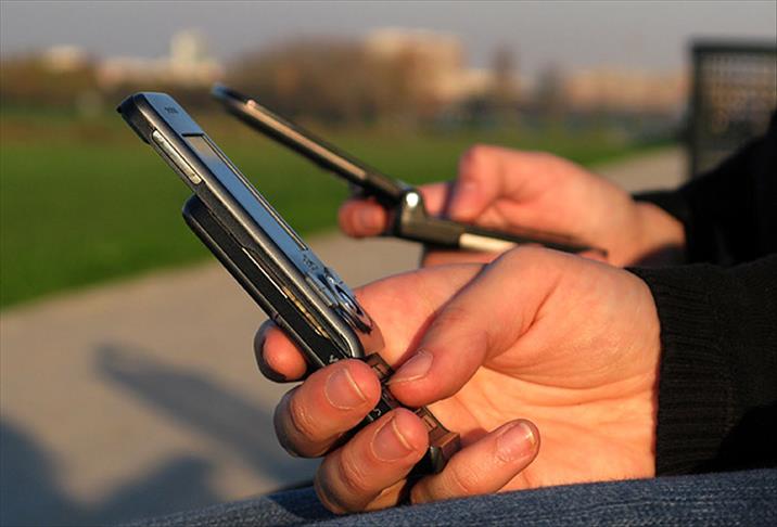40 عاماً على أول إتصال هاتفي خلوي