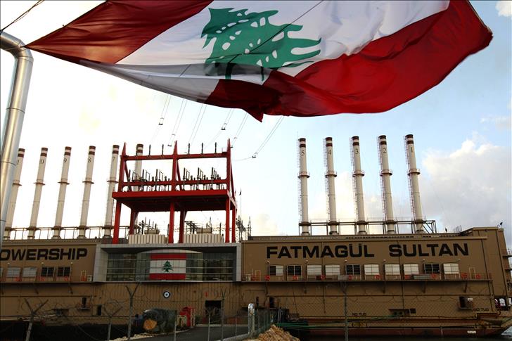 لبنان يحتفل ببدء عمل باخرة الطاقة التركية "فاطمة غول سلطان" (فيديو)