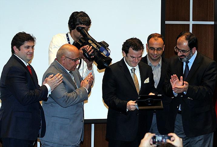 Anadolu Ajansı 'Arapça' yayını bir yaşında
