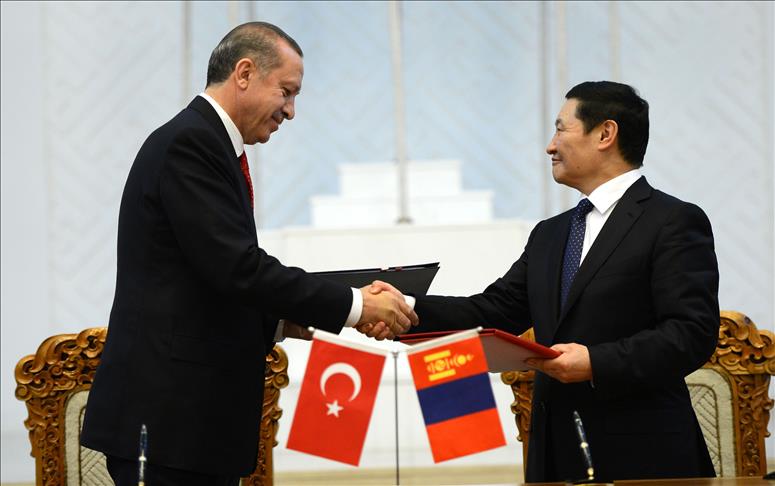 Turkish PM willing to intensify relations with Mongolia