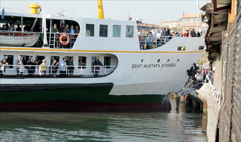 Kadıköy'de vapur kazası