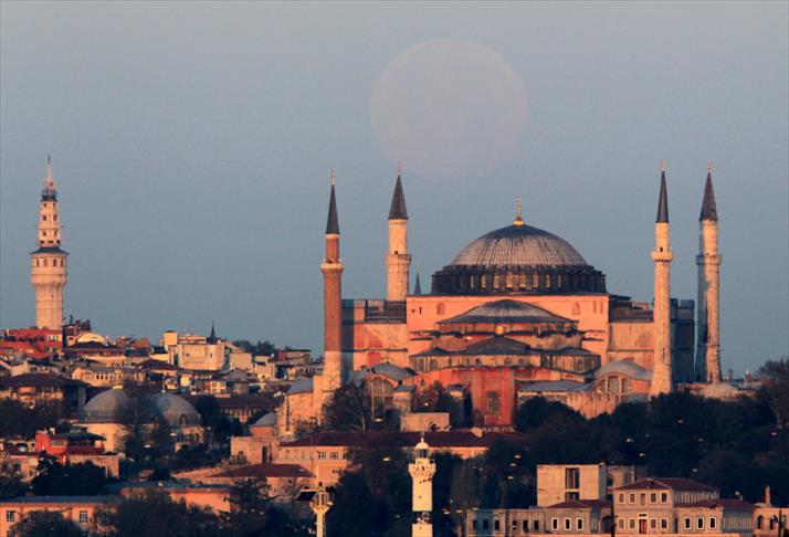 Dan Brown's 'Inferno' to make Hagia Sophia "heaven of tourism"