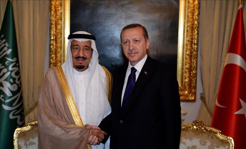 أردوغان يلتقي ولي العهد السعودي سلمان بن عبد العزيز في أنقرة