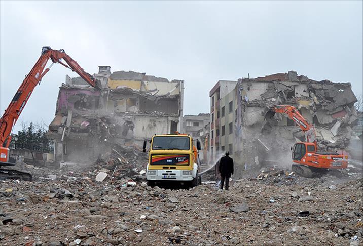 İstanbul'da 50 bin bina yıkılacak