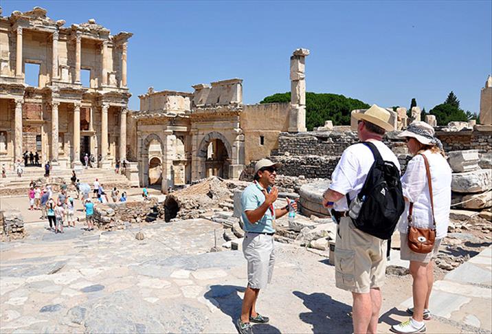 Turist artışı rehberlere yaradı