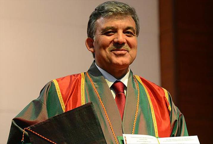 Cumhurbaşkanı Gül'e fahri profesörlük unvanı