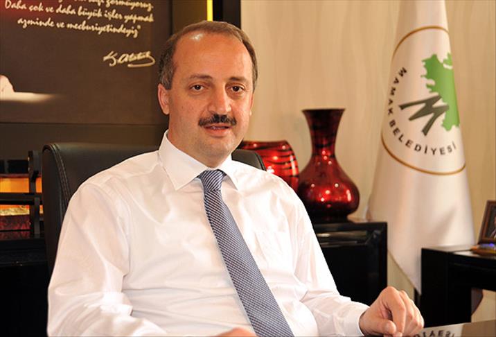 Seken kurşun başkanı vurdu