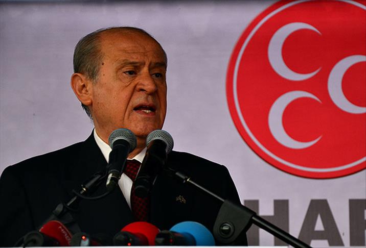 Bahçeli'den "bayrak" tepkisi