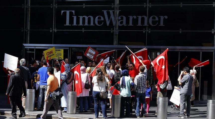 CNN's New York building witnesses reactions by American Turks