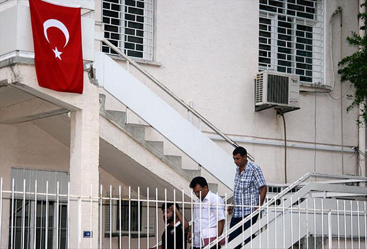 Adana'da 12 gözaltı