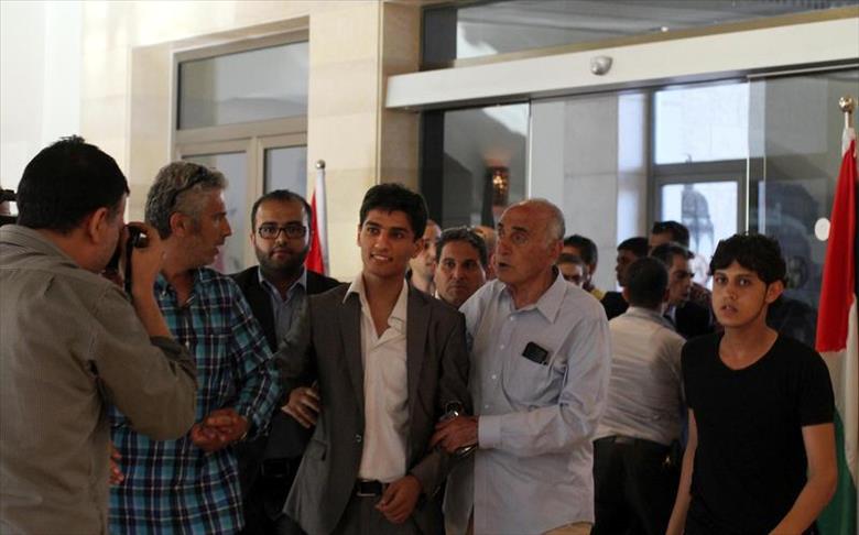 الفنان الفلسطيني محمد عساف نجم "أراب أيدول" يصل غزة