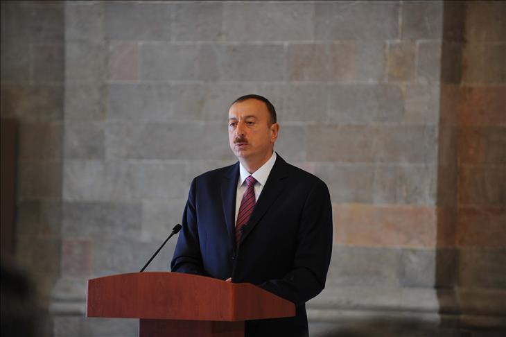 Aliyev praises his army, warns Armenia