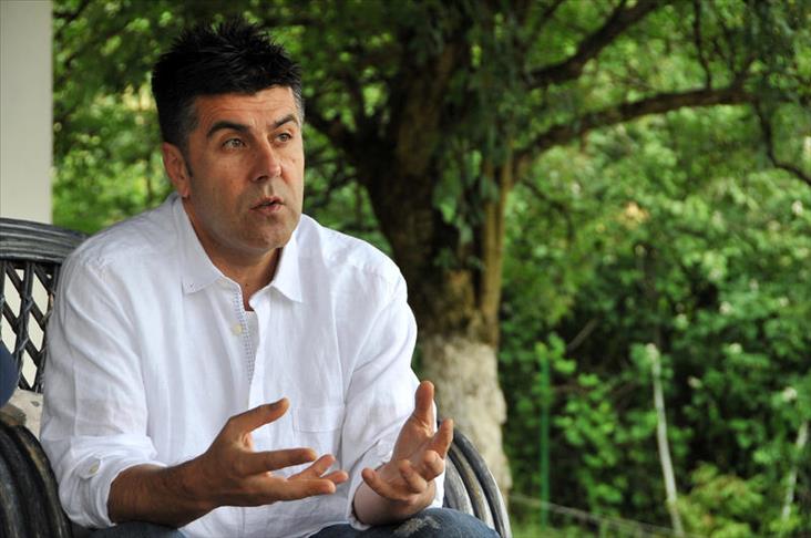 Feđa Isović za AA: Fazlinovići preživjeli, u pripremi nova sezona serije "Lud, zbunjen, normalan"