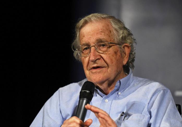 Chomsky: U današnjem svijetu narod se ništa ne pita