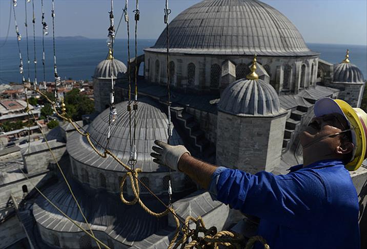 Ramazan'da minareler mahyalarla ışıl ışıl olacak