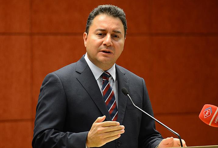 Dört günde 1 milyar dolar geldi