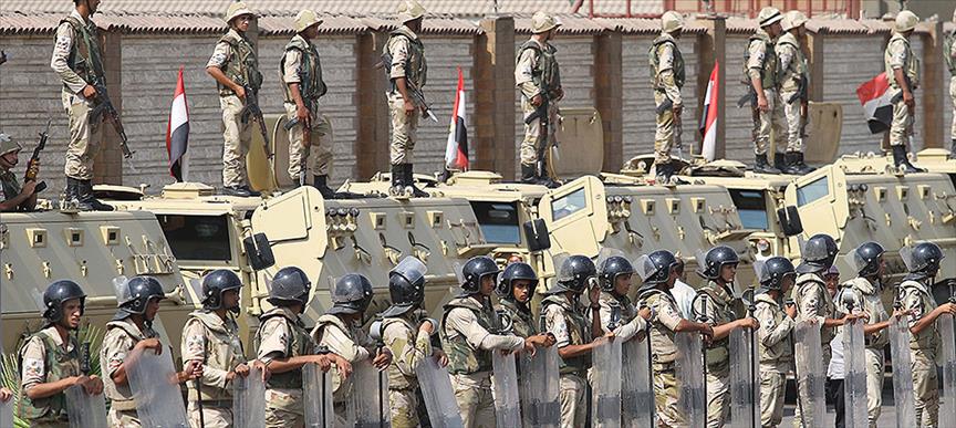 Asker taşıyan otobüs kaza yaptı: 15 ölü