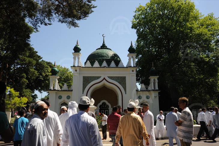 Oldest mosque in UK suppresses Islamophobia