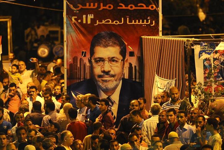 Muslim Brotherhood: Morsi detention signals 'return of Mubarak regime'