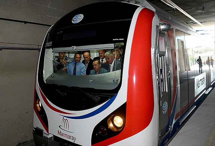 Marmaray'ın ilk test sürüşünü gerçekleştirdi