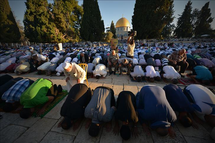 15 of 22 Arab countries celebrate Thursday as Eid al-Fitr