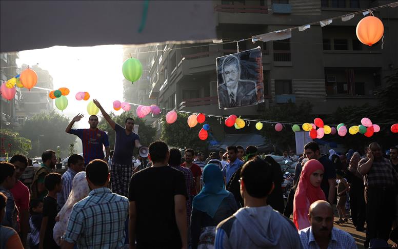Gripped by fear, Syrians in Egypt have tasteless Eid