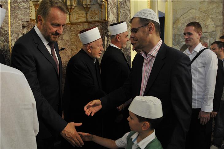 Bosnia's Izetbegovic: Turks have exceptional authority