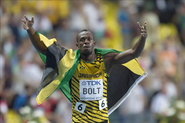 Usain Bolt keeps 100m title