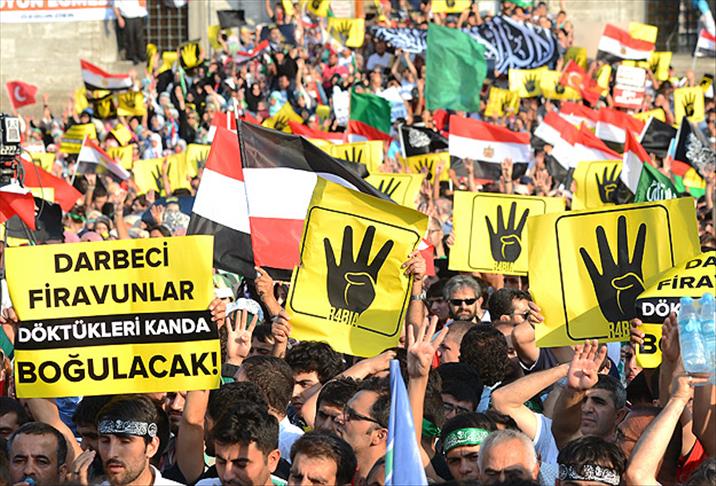 "Rabia" işareti dünya gündemine oturdu