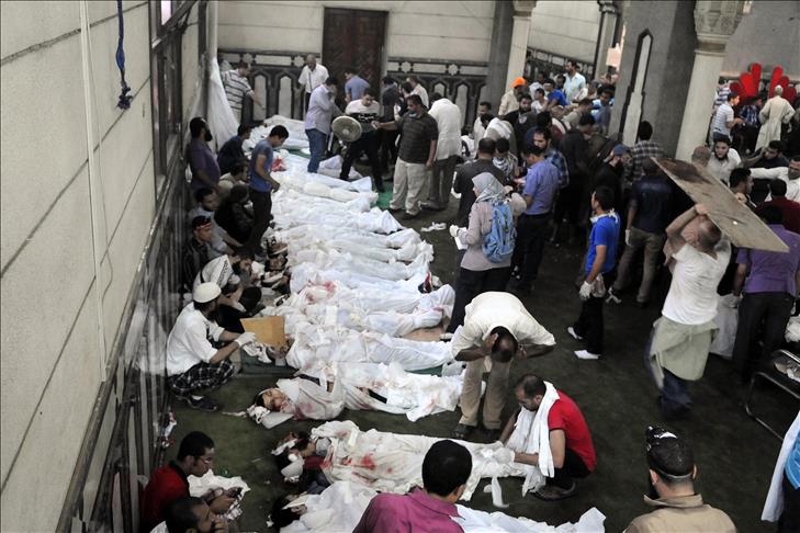 Soldiers opened fire on public, threw tear gas at shelters in Egypt, acitivists say