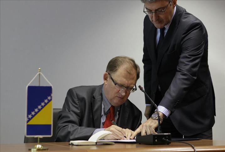 Bosnia to hold first-ever national census since war
