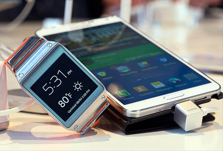 Samsung'dan ​"akıllı saat"