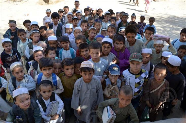 UNICEF, Afghan cricket board team up for child rights