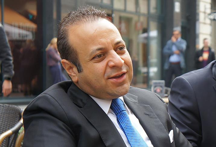 Bağış'tan izinsiz gösterilere sert tepki