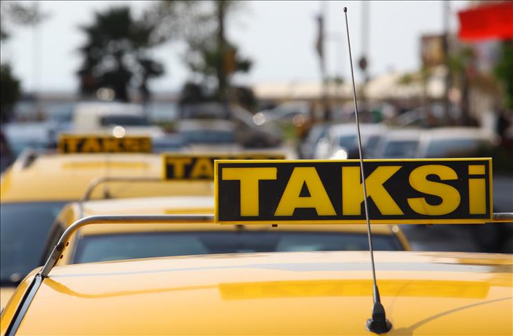 İstanbul'da "hayali taksi" vurgunu
